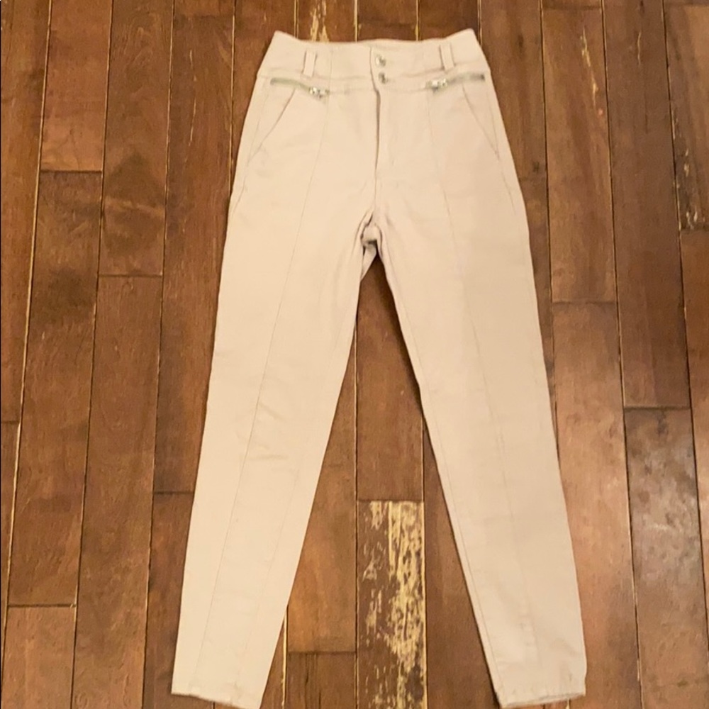 Dynamite Kate style pants high rise